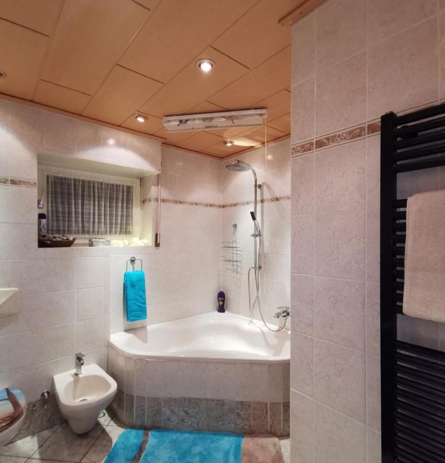 Ferienwohnung Schwallmann 빌린스도프 외부 사진